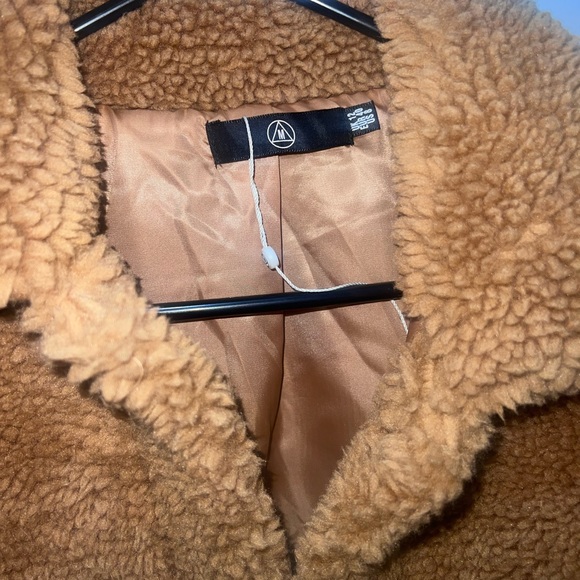 MISSGUIDED CROP BORG TRUCKER JACKET - Picture 3 of 4